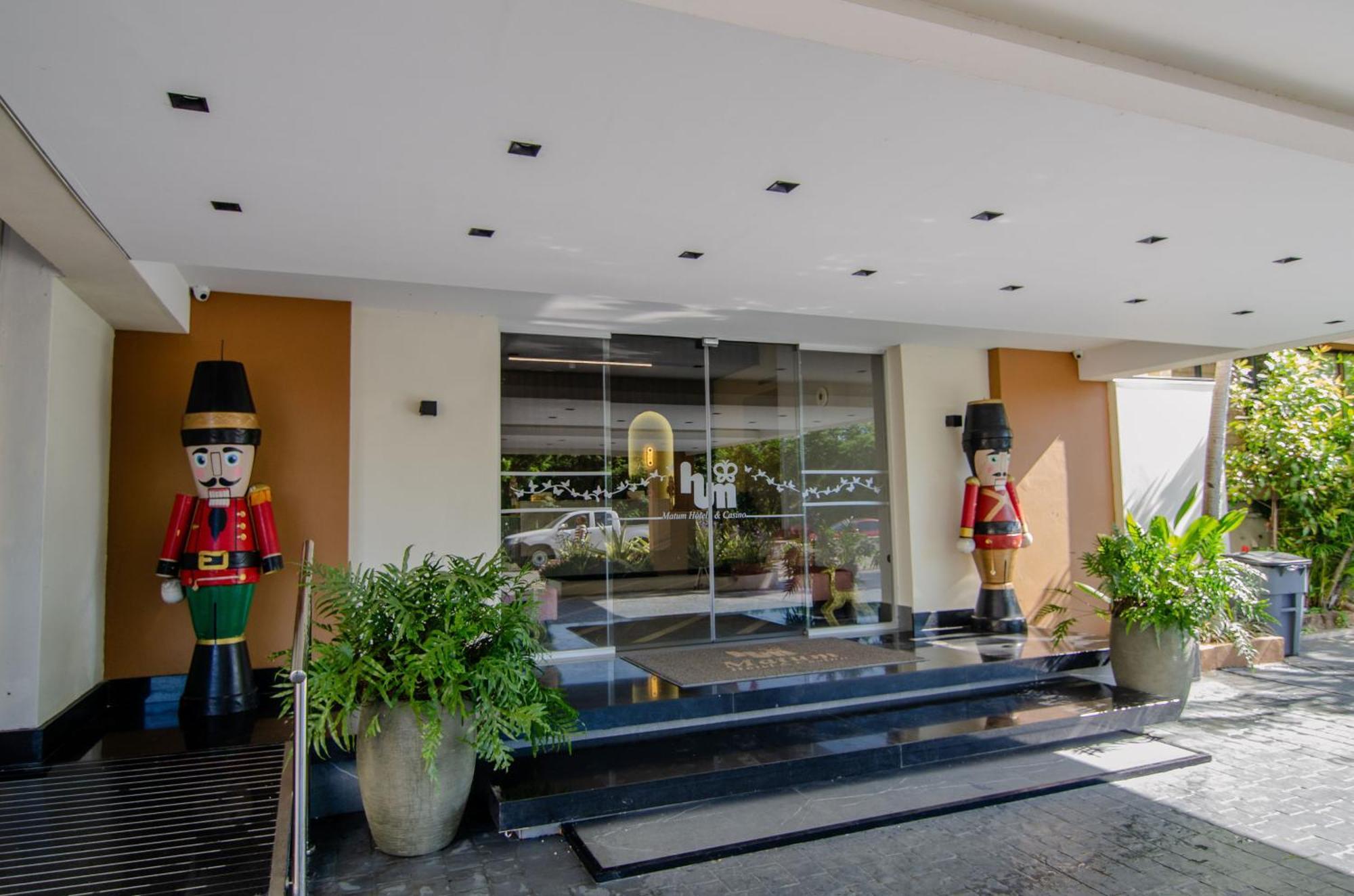 Matum Hotel & Casino Santiago De Los Caballeros Buitenkant foto