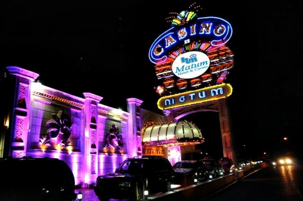 Matum Hotel & Casino Santiago De Los Caballeros Buitenkant foto